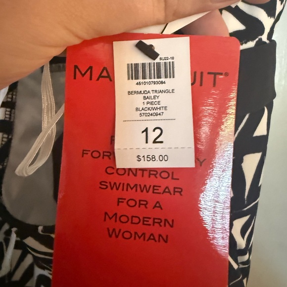 NWT Chico’s Magicsuit Bailey One-Piece Swimsuit – Size 12 (Black/White) - Picture 3 of 4